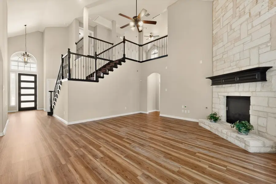 852 State Street, Desoto, TX 75115 - #3