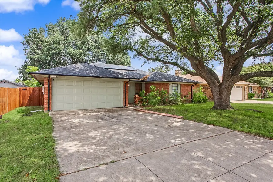 2820 Whitehurst Drive, Fort Worth, TX 76133 - #2