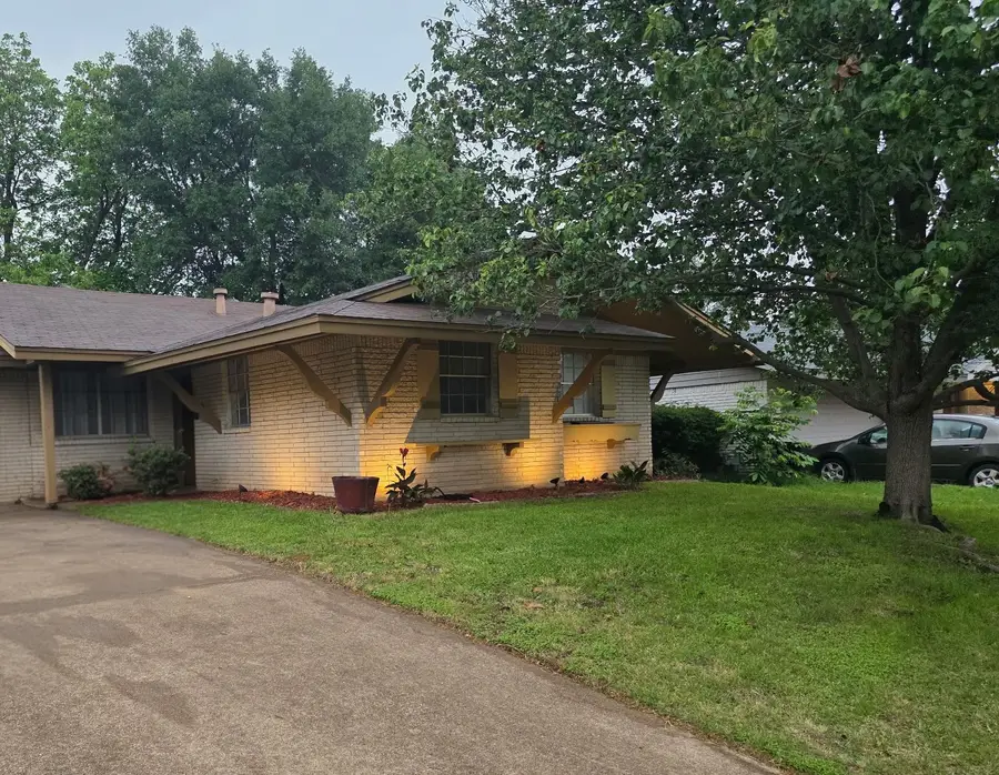 1925 Normandy Drive, Irving, TX 75060 - #3