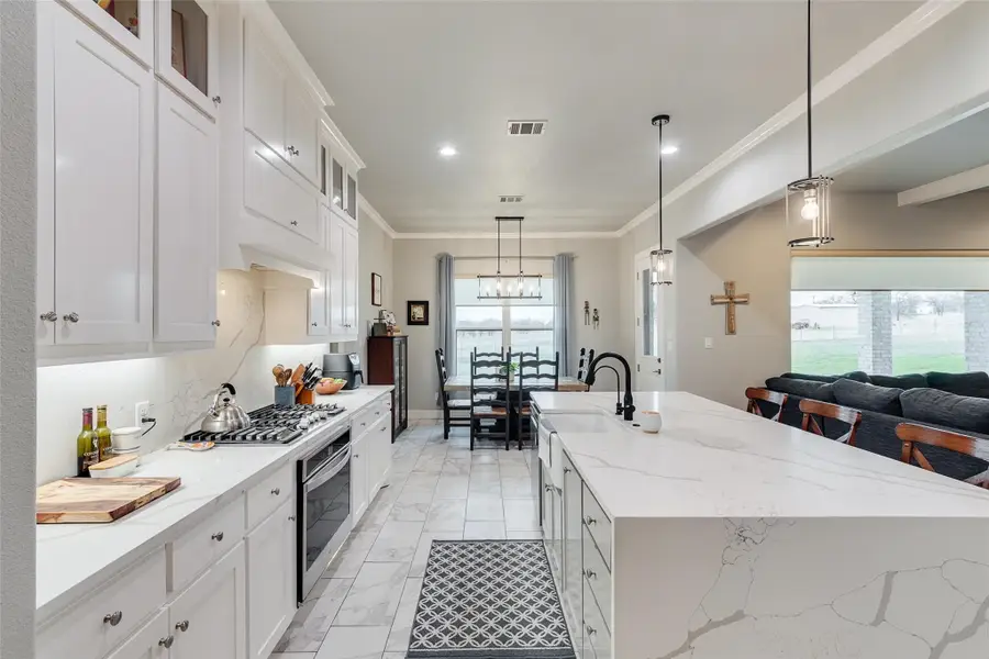 1024 Henry Way, Springtown, TX 76082 - #2