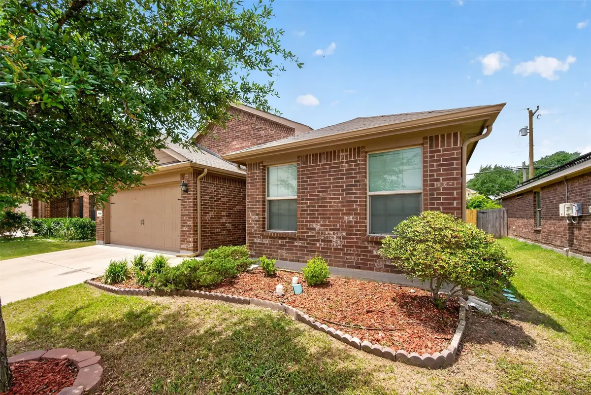 7404 Littleton Way, Fort Worth, TX 76134 - #1