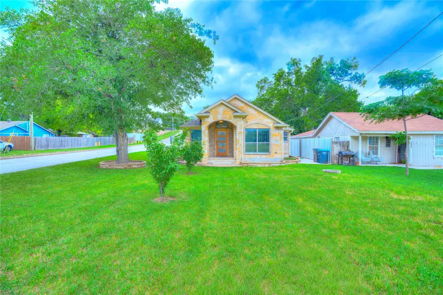 3101 Angle Avenue, Fort Worth, TX 76106 - #2