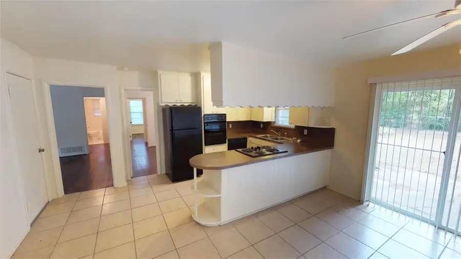 1705 Crescent Street, Denton, TX 76201 - #2