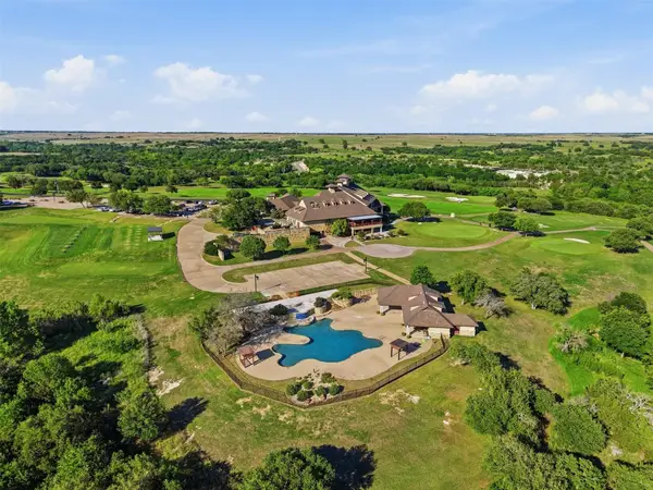 6202 Valderrama Drive, Cleburne, TX 76033