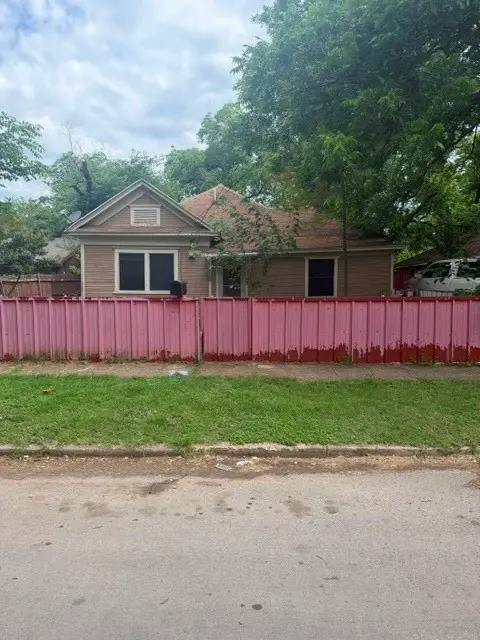 417 W Brooklyn Avenue, Dallas, TX 75208