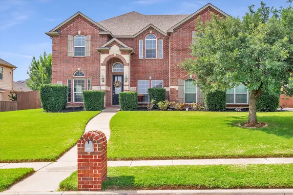 1232 Clearbrook Drive, Kennedale, TX 76060