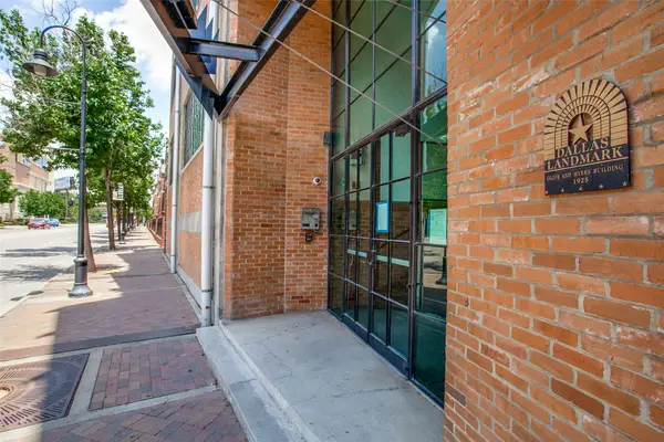 2220 Canton Street #101, Dallas, TX 75201
