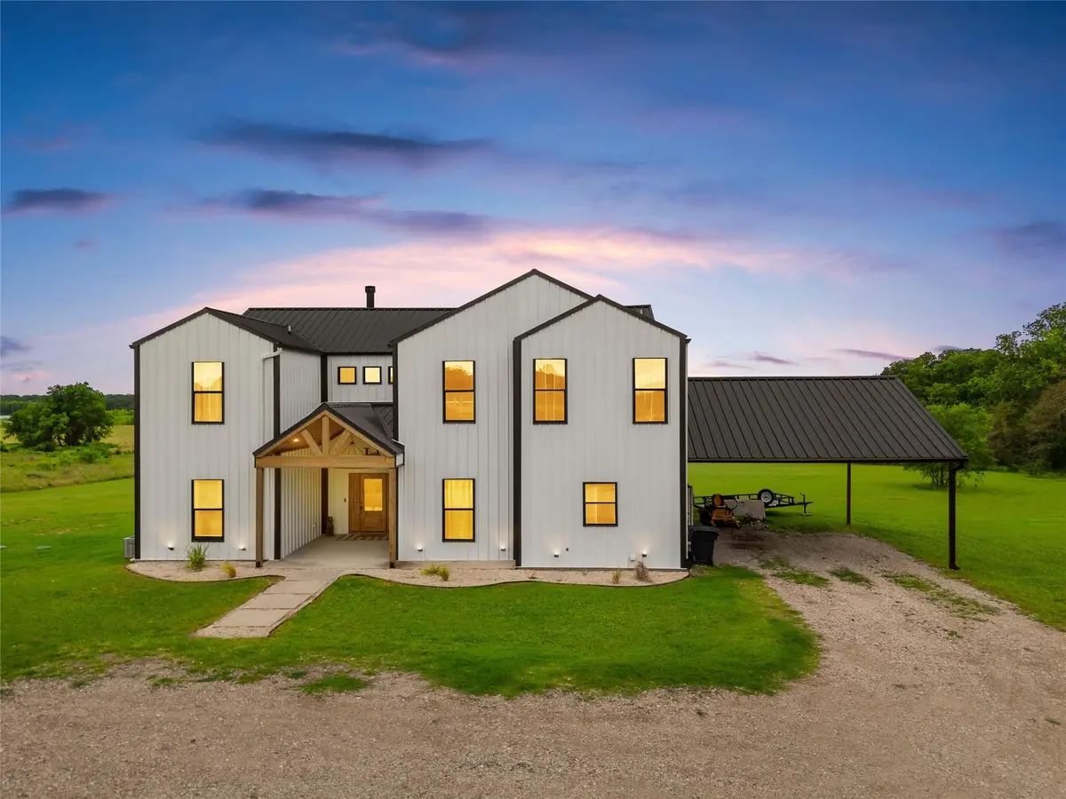 1097 Oak Knoll Lane, Elm Mott, TX 76640 - #1