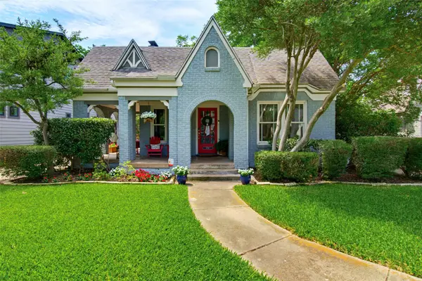 5710 Kenwood Avenue, Dallas, TX 75206