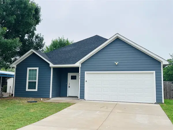 2415 San Gabriel Drive, Granbury, TX 76048