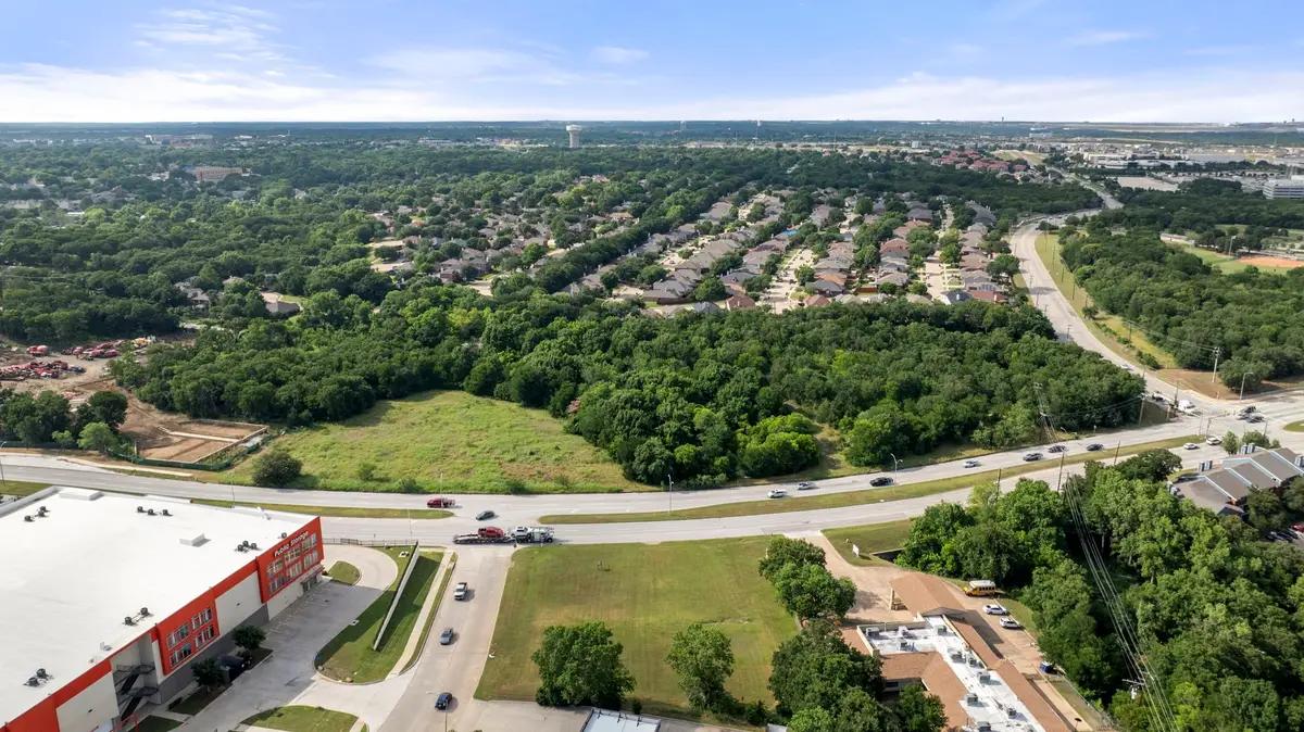 13501 Trinity Boulevard, Euless, TX 76040 - #1