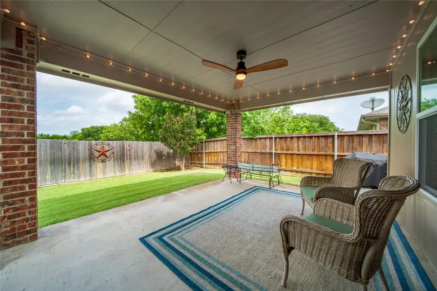 917 Zoe Street, Royse City, TX 75189 - #2