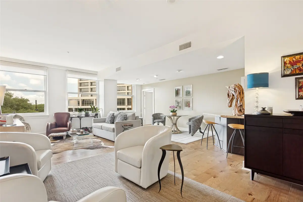 411 W 7th Street #305, Fort Worth, TX 76102 - #1