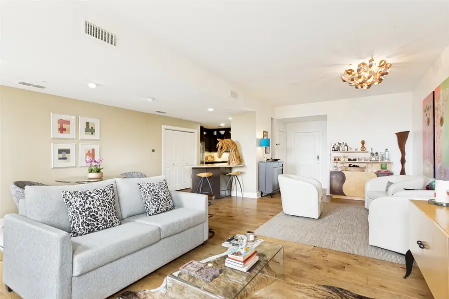 411 W 7th Street #305, Fort Worth, TX 76102 - #2
