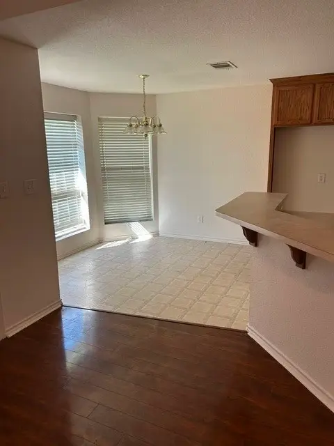 201 Wildcat Drive, Lacy Lakeview, TX 76705 - #3