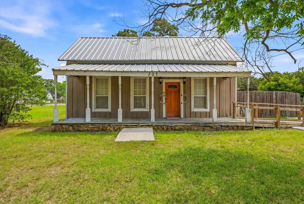 307 N Oak Lane, Tolar, TX 76476 - #1