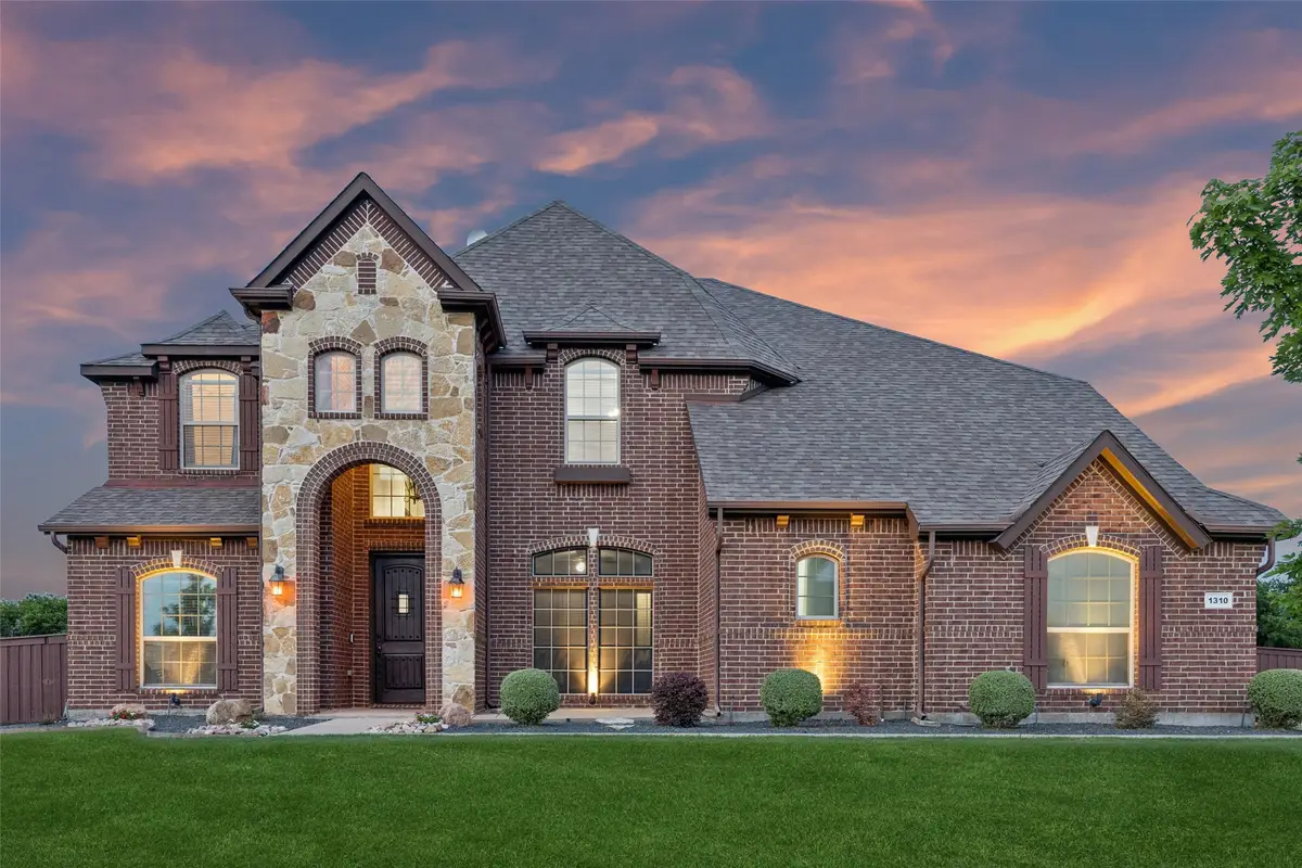1310 Billingsley Drive, Waxahachie, TX 75167 - #1