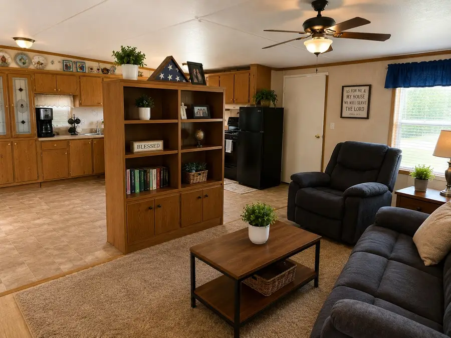 209 E Marivena Street, Floydada, TX 79235 - #2