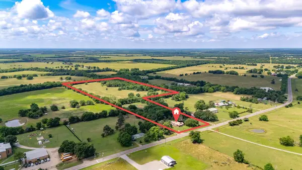419 W Main Street, Pecan Gap, TX 75469