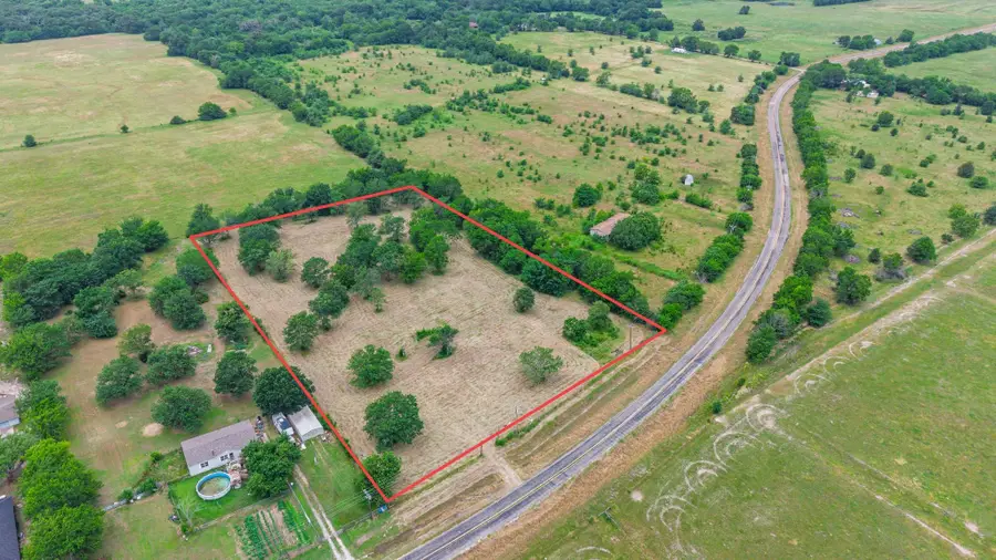 355 Farm Road 3132, Klondike, TX 75448 - #2