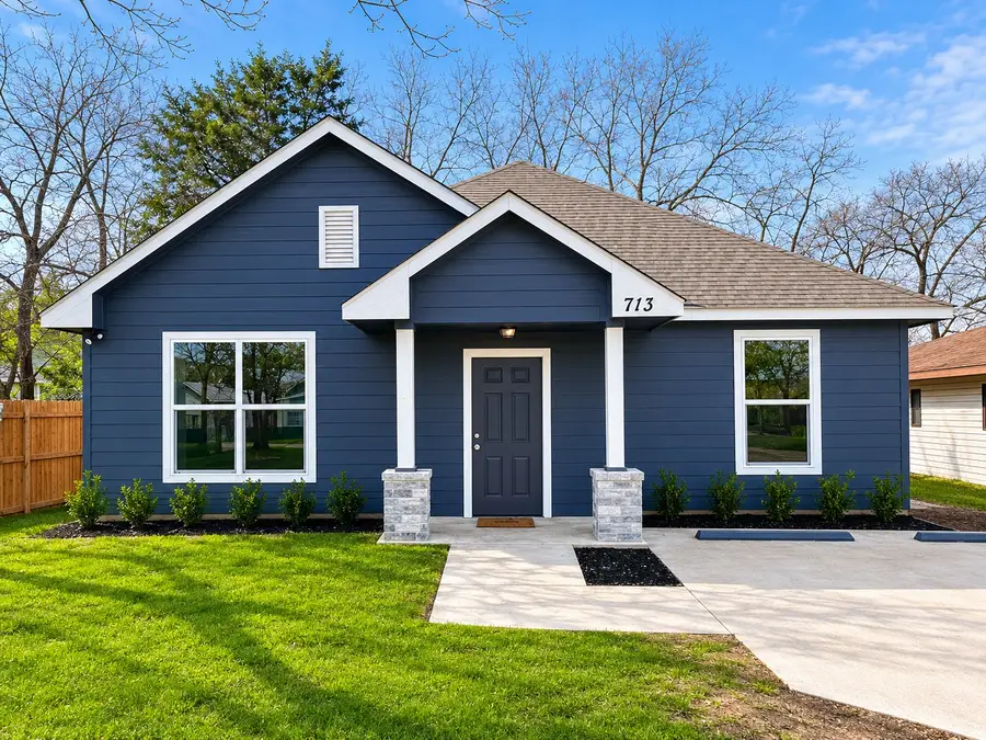 713 N Wood Street, Denton, TX 76209 - #2
