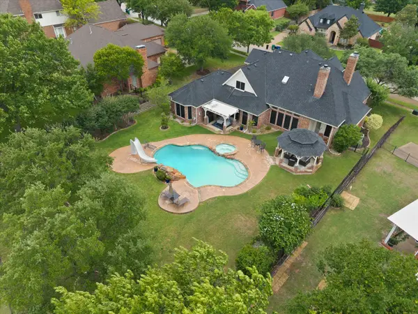 621 Liechty Court, Heath, TX 75032