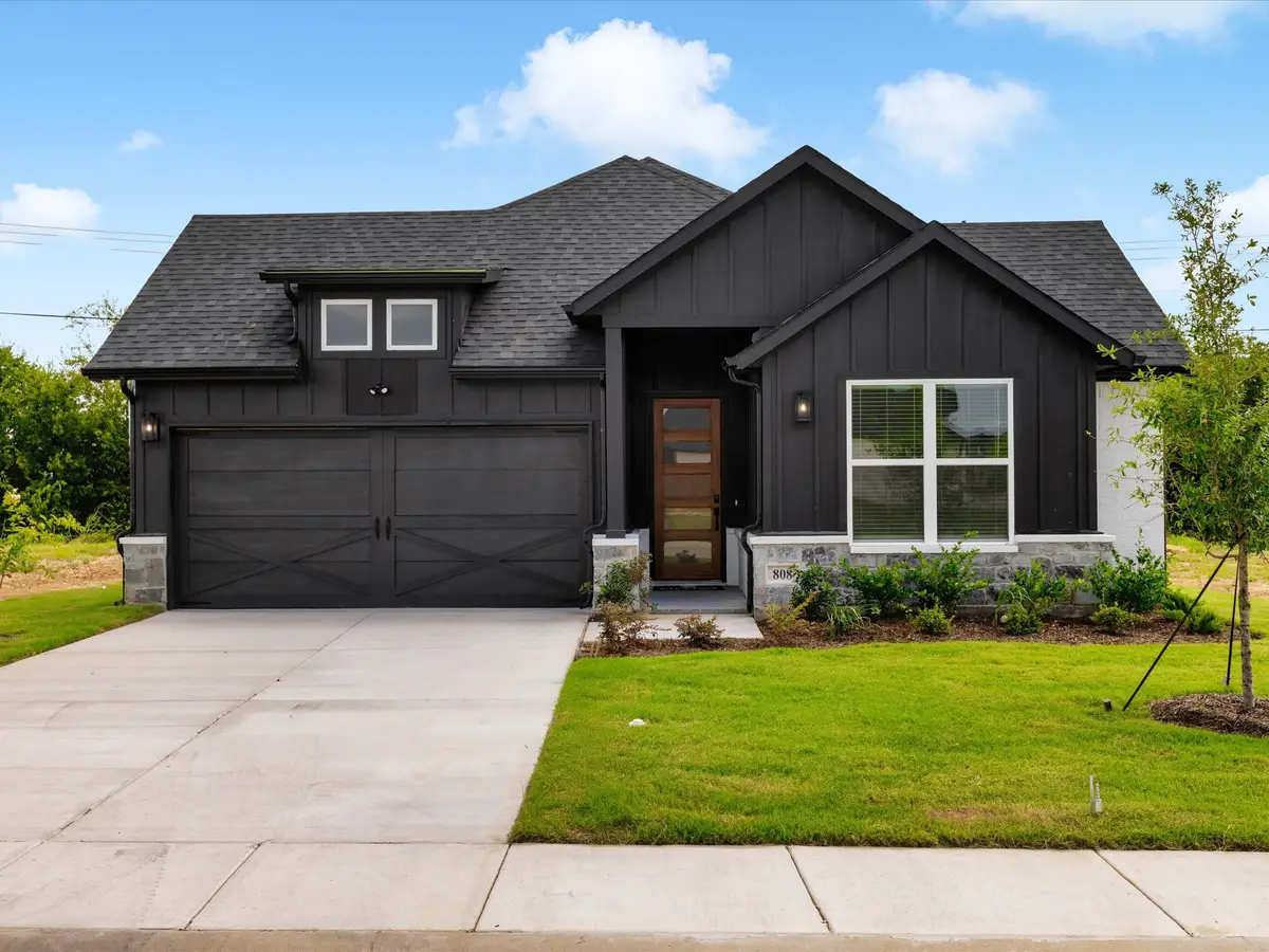 808 Tesslynn Avenue, Godley, TX 76044 - #1