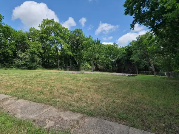 2214 Marshall Street, Greenville, TX 75401