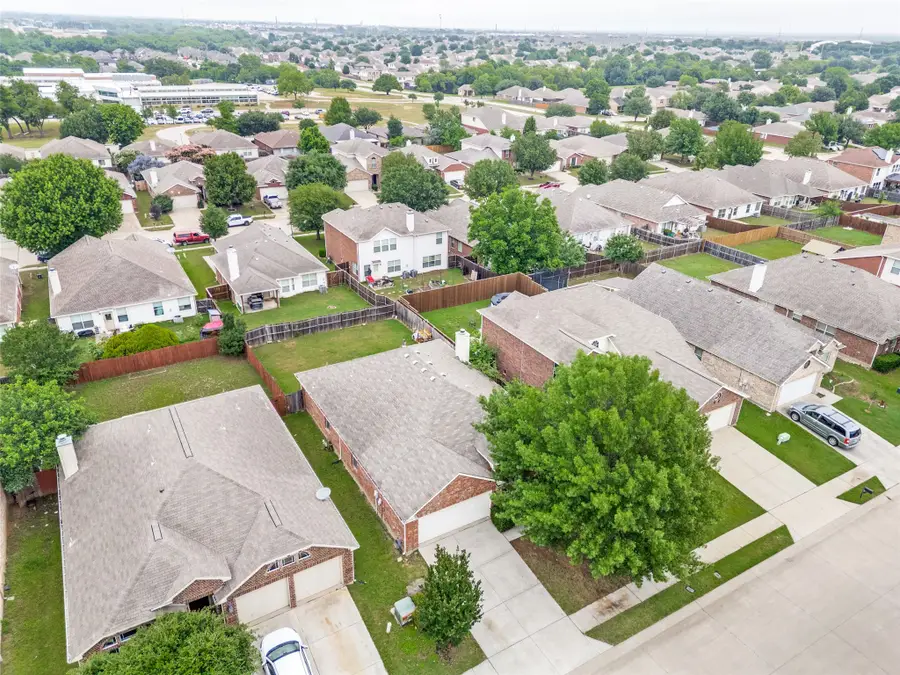 8701 Wagon Trail, Cross Roads, TX 76227 - #2