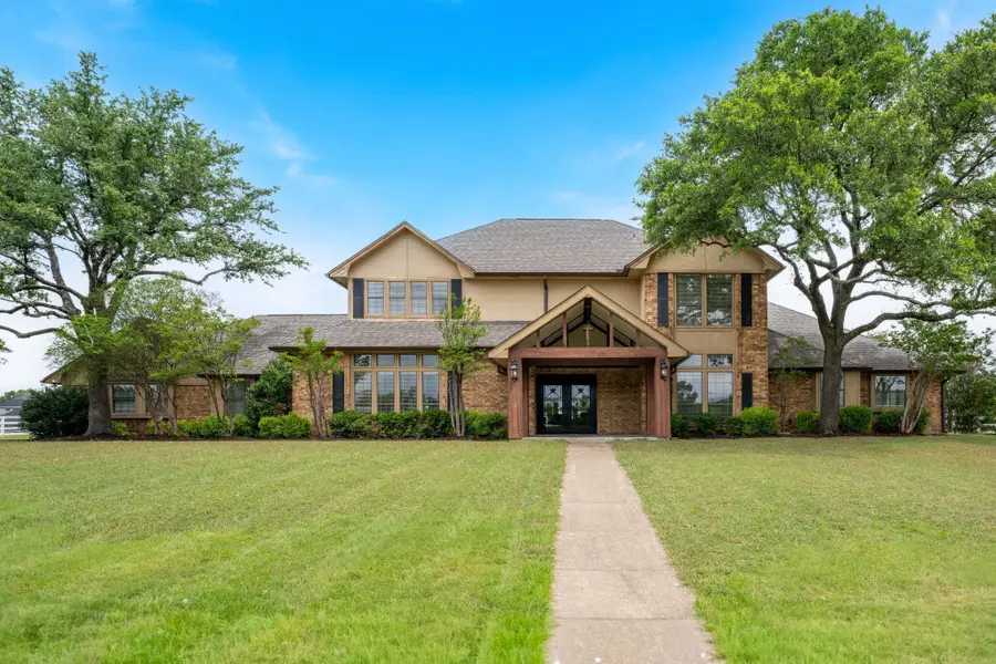 915 W Pleasant Run Road, Desoto, TX 75115 - #3