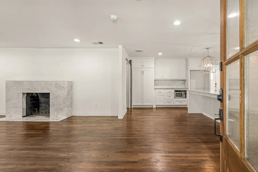 3839 Mattison Avenue, Fort Worth, TX 76107 - #3
