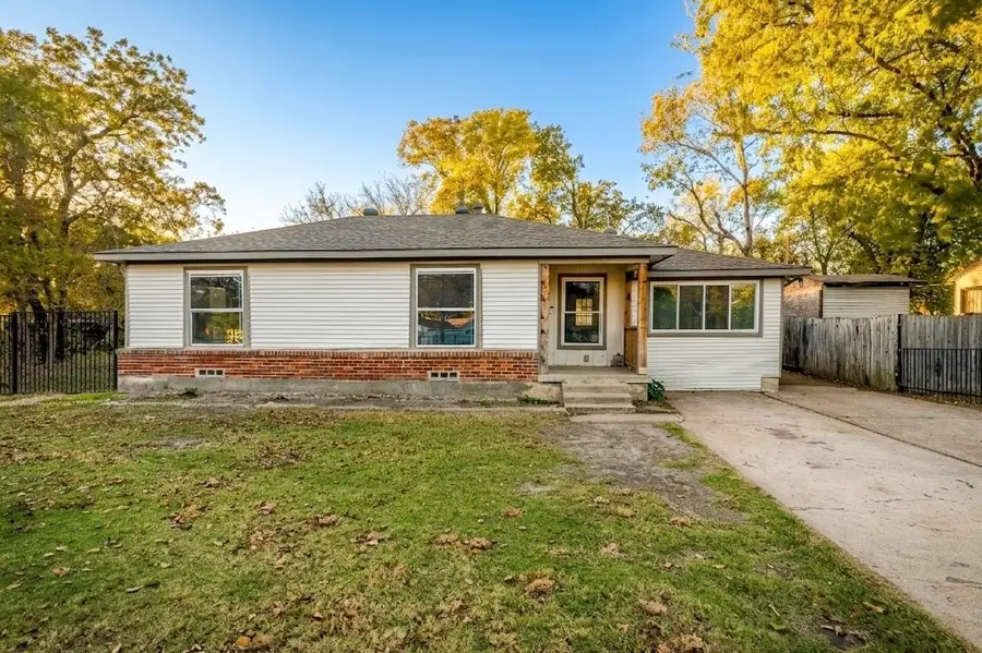 1315 Whitley Drive, Dallas, TX 75217 - #2