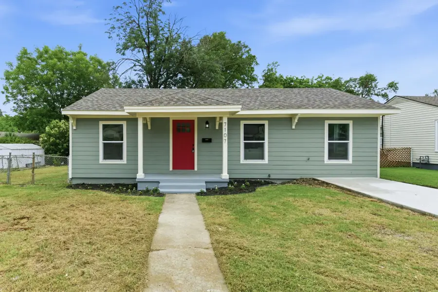 7107 Garza Avenue, Fort Worth, TX 76116 - #2