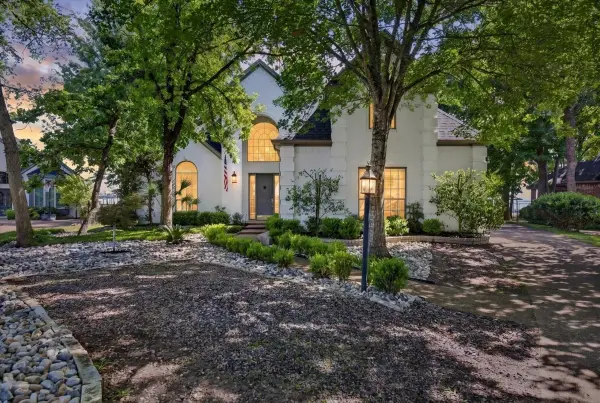 122 Saint Annes Drive, Mabank, TX 75156