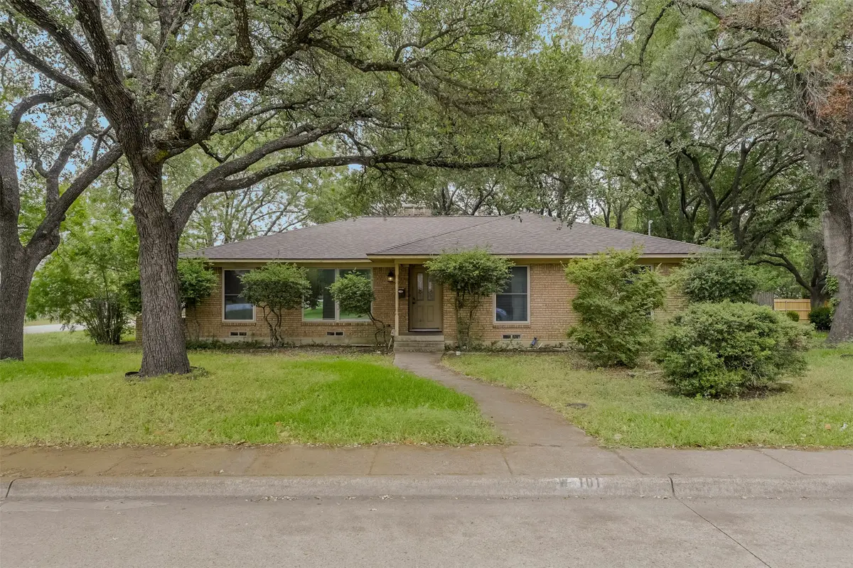 101 Vanderbilt Lane, Waxahachie, TX 75165 - #1