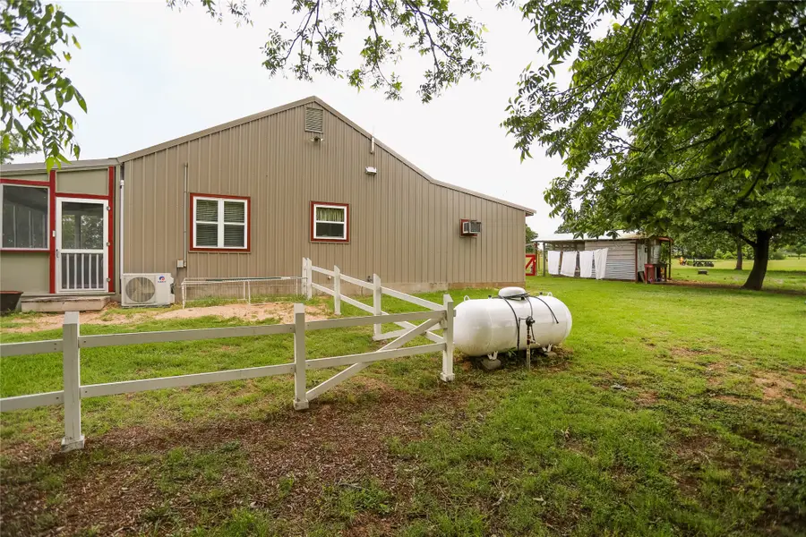 1166 County Road 403, Comanche, TX 76442 - #2