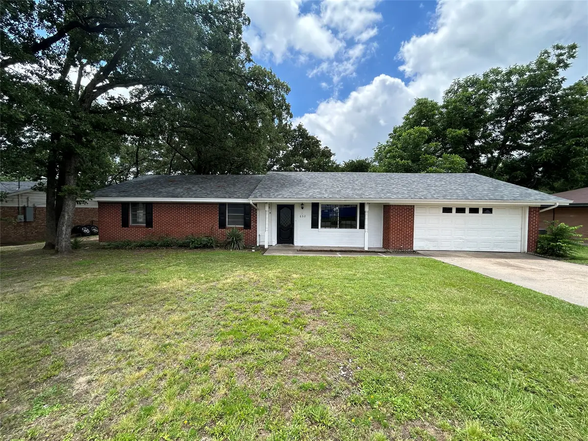 632 Lee Street, Sulphur Springs, TX 75482 - #1