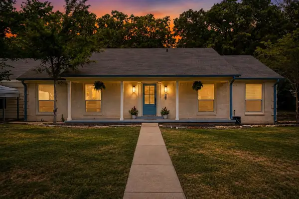 213 N Oaks Drive, Grand Saline, TX 75140