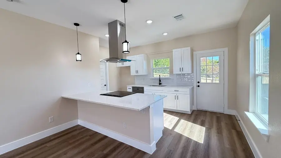 2619 Creekview Drive, Granbury, TX 76048 - #3