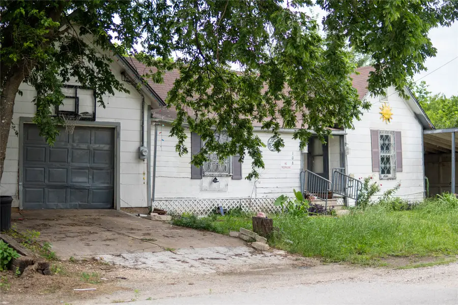 106 S Watson Street, Alvarado, TX 76009 - #2