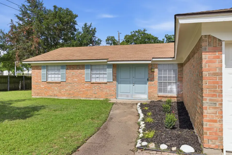 801 Gettysburg Place, Bedford, TX 76022 - #3