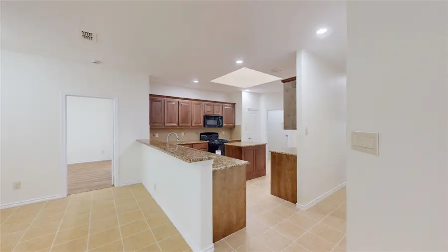 15817 Carlton Oaks Drive, Fort Worth, TX 76177 - #3