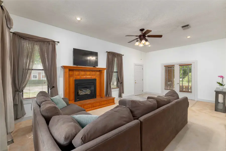 204 S Nueces Street, Coleman, TX 76834 - #3