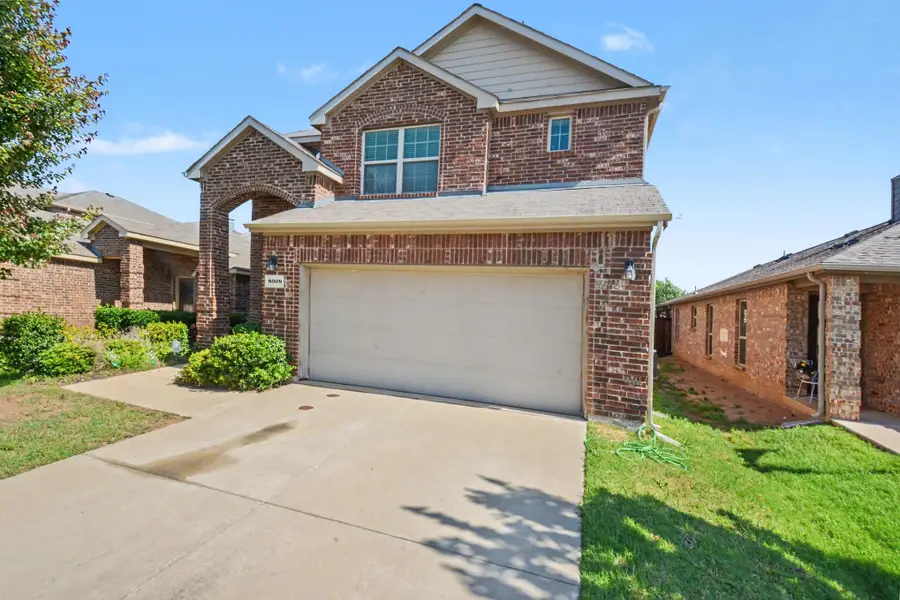 8909 Tenderfoot Lane, Aubrey, TX 76227 - #3