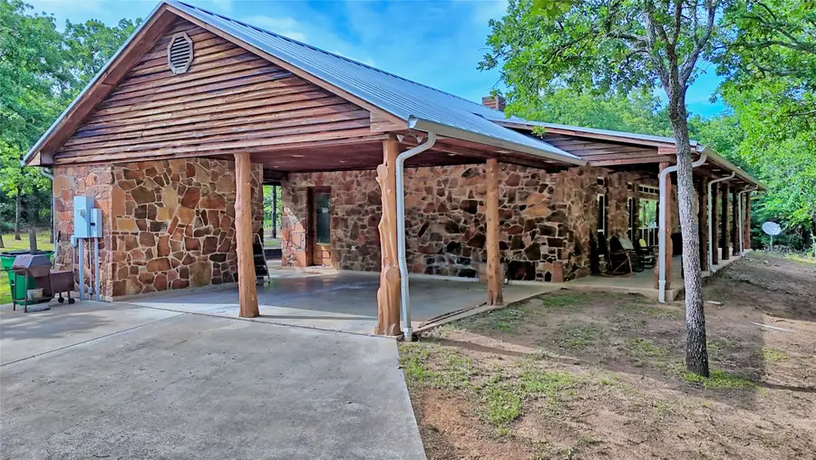 4509 Lazy E Road, Saint Jo, TX 76265 - #3