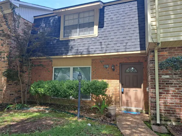 9803 Smitherman Drive, Shreveport, LA 71115
