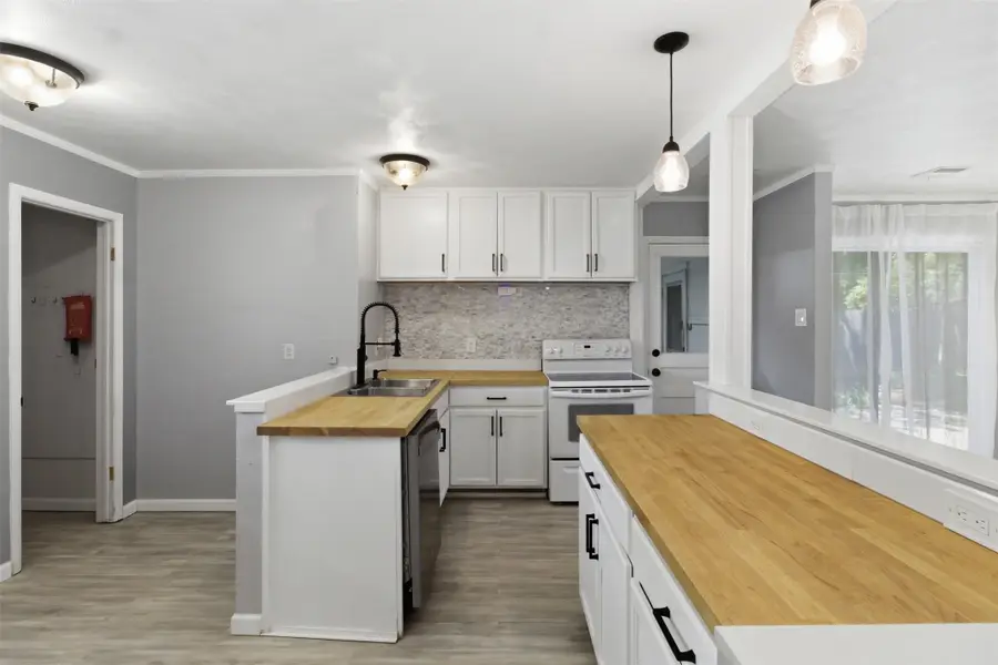 3408 Hanover Lane, Irving, TX 75062 - #3