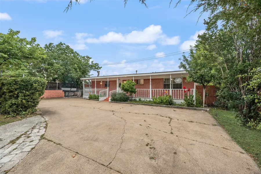 2211 Cardinal Lane, Garland, TX 75042 - #2