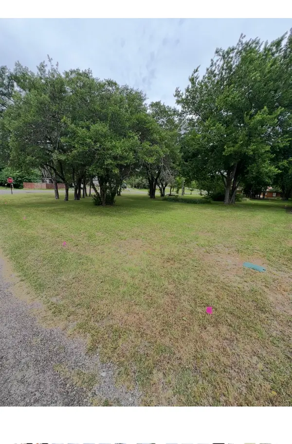 2911 Ridgecrest, Granbury, TX 76048