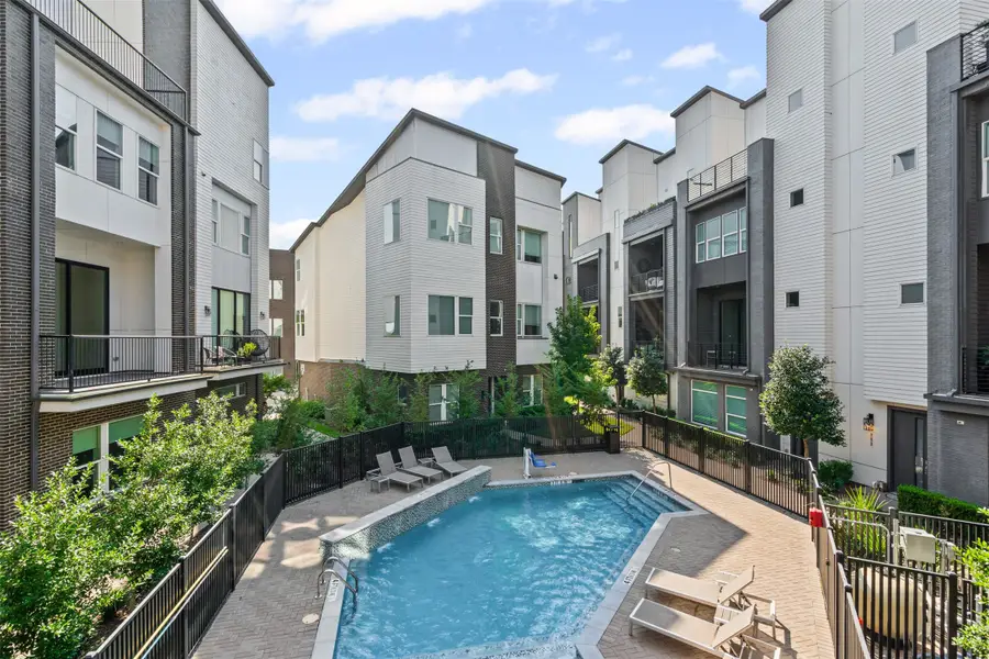 381 E Greenbriar Lane #501, Dallas, TX 75203 - #3